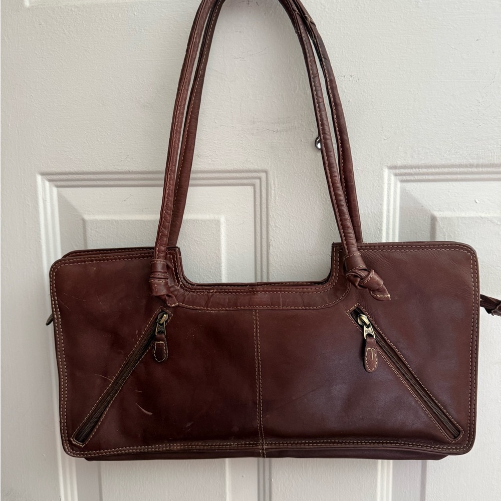 Chic Brown Leather Shoulder Bag